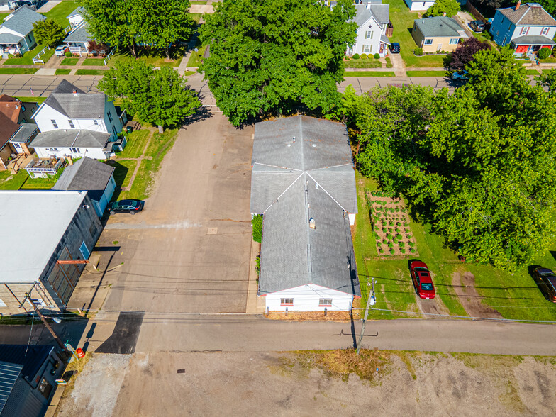 100 Elizabeth St, Newcomerstown, OH for sale - Building Photo - Image 3 of 40