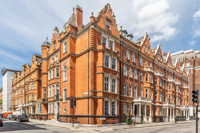More details for 25 Green St, London - Co-working to Rent