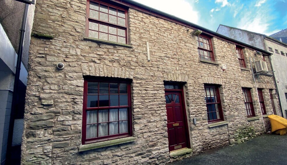 35 Stricklandgate, Kendal LA9 4LT UK