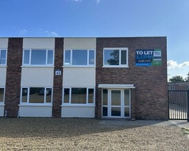 45-46 Ryhall Rd, Stamford to rent Building Photo- Image 2 of 5