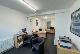 High St, Narberth to rent Interior Photo- Image 2 of 7