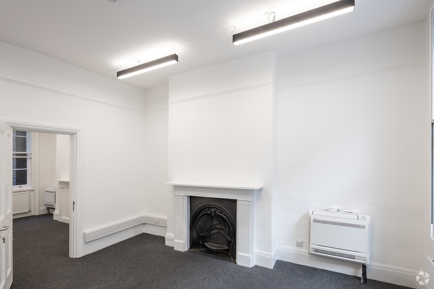 23-23A Great Queen St, London for rent - Interior Photo - Image 3 of 19