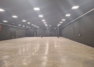 Frankland Rd, Swindon to rent Interior Photo- Image 2 of 3