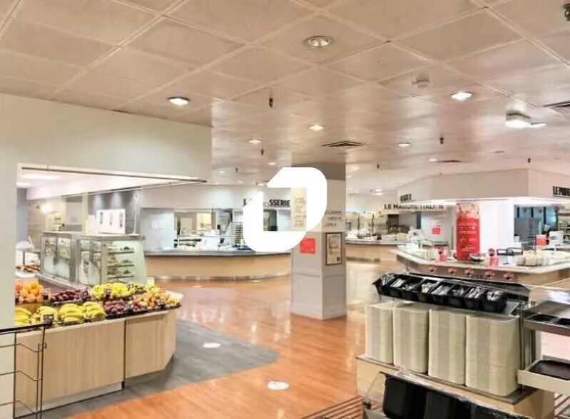 Office in Courbevoie to rent - Interior Photo - Image 3 of 7