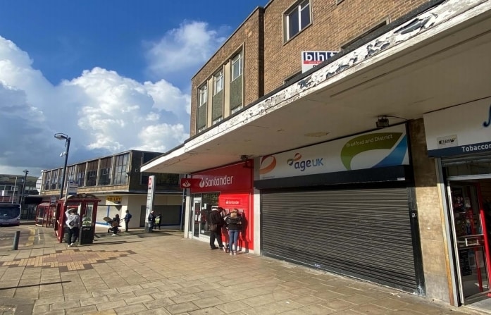 3 Market Sq, Shipley for sale - Primary Photo - Image 1 of 1