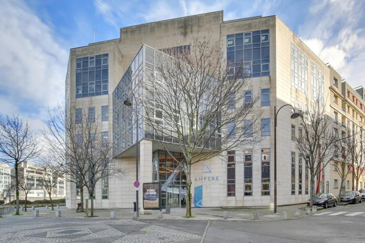 8 Rue Eugène Et Armand Peugeot, Rueil-Malmaison to rent Building Photo- Image 1 of 6