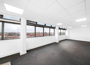 Hardshaw St, St Helens to rent Interior Photo- Image 2 of 5
