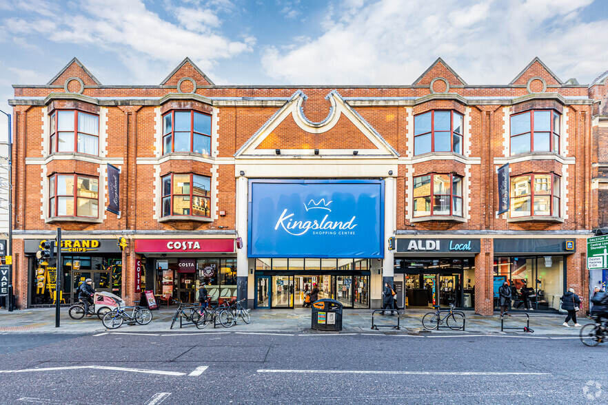 Kingsland High St, London for rent - Building Photo - Image 1 of 13