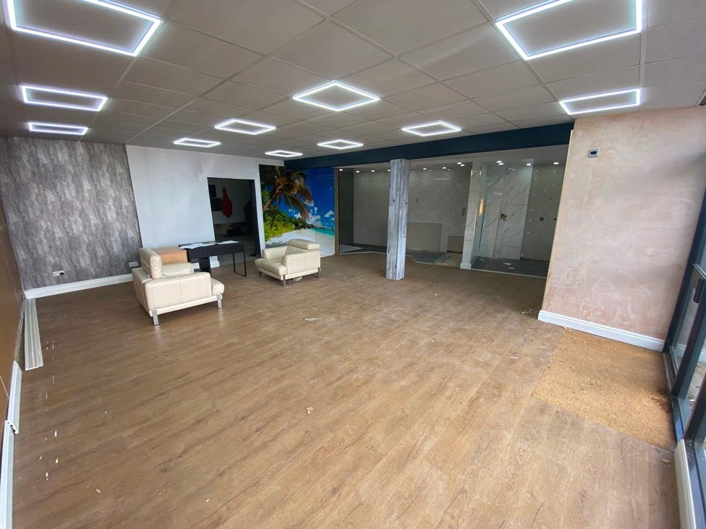 121-123 Barnes Hl, Birmingham to rent Interior Photo- Image 1 of 1