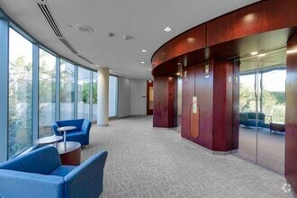 601 S Lake Destiny Rd, Maitland, FL to rent Interior Photo- Image 2 of 12