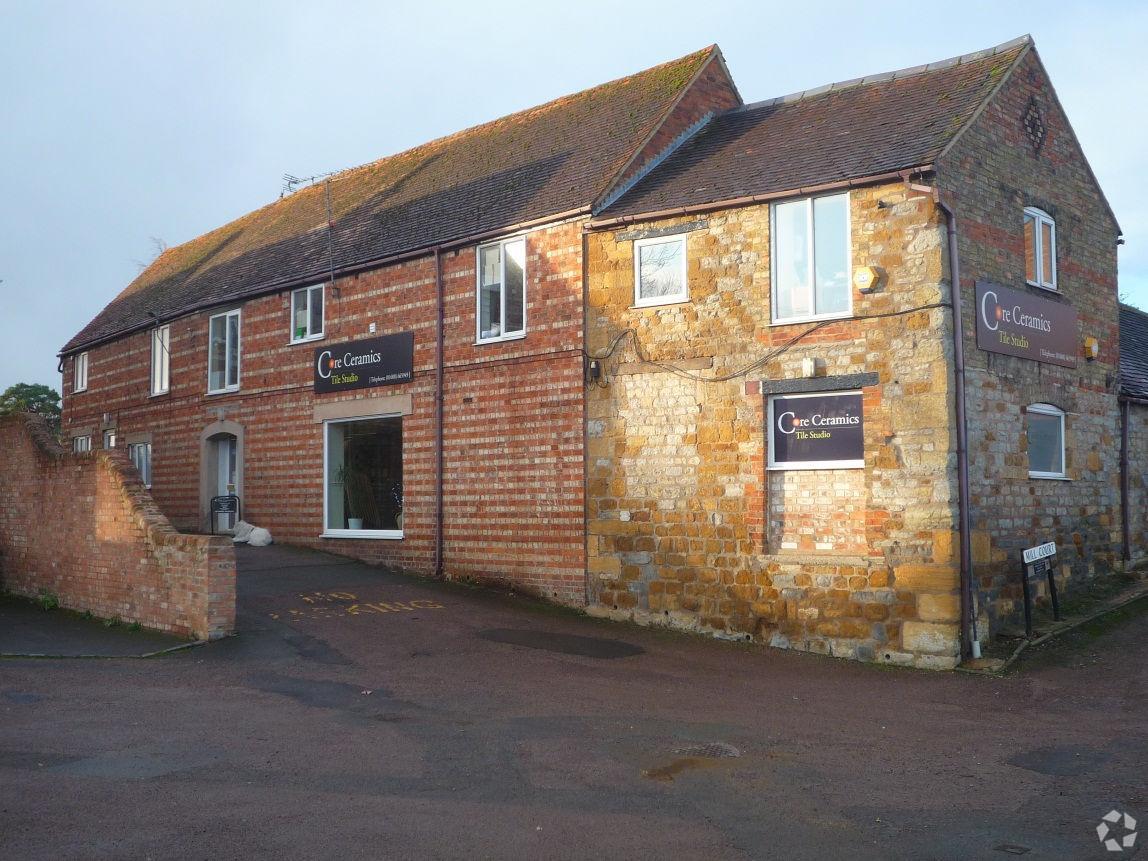 Mill St, Shipston On Stour to rent Primary Photo- Image 1 of 2