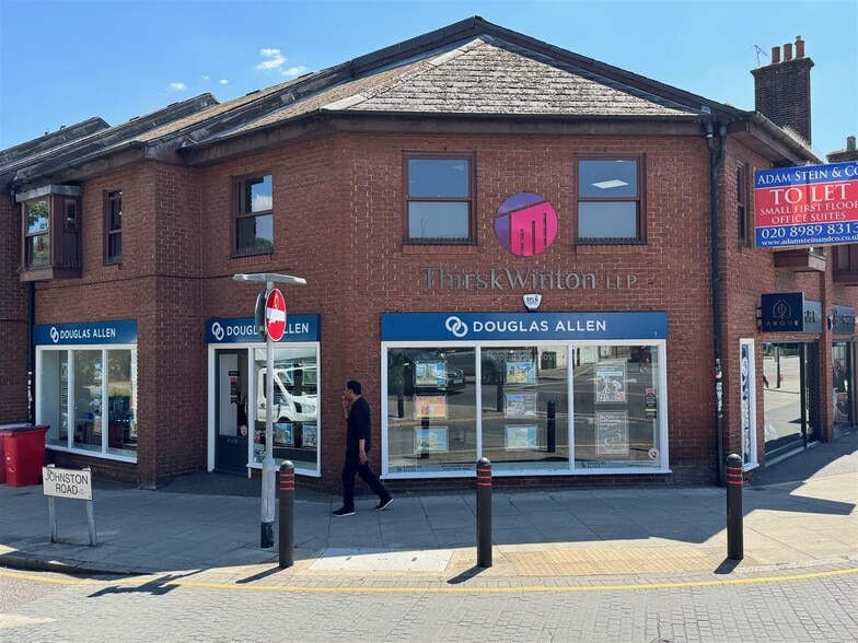 9-12 Johnston Rd, Woodford Green for sale - Building Photo - Image 2 of 8