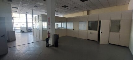 Industrial in Fuenlabrada, Madrid to rent Interior Photo- Image 2 of 10