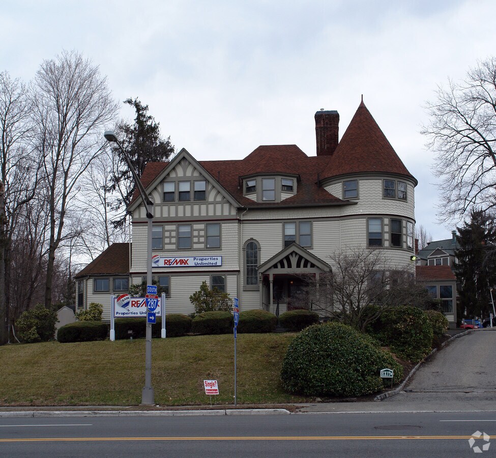 1 Madison Ave, Morristown 07960 UK