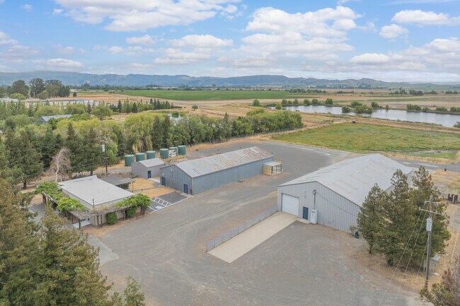 More details for 24200 Arnold Dr, Sonoma, CA - Office / Retail, Industrial to Rent