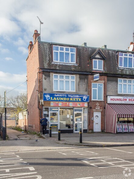 191A Wellington Rd S, Hounslow for sale - Building Photo - Image 3 of 3