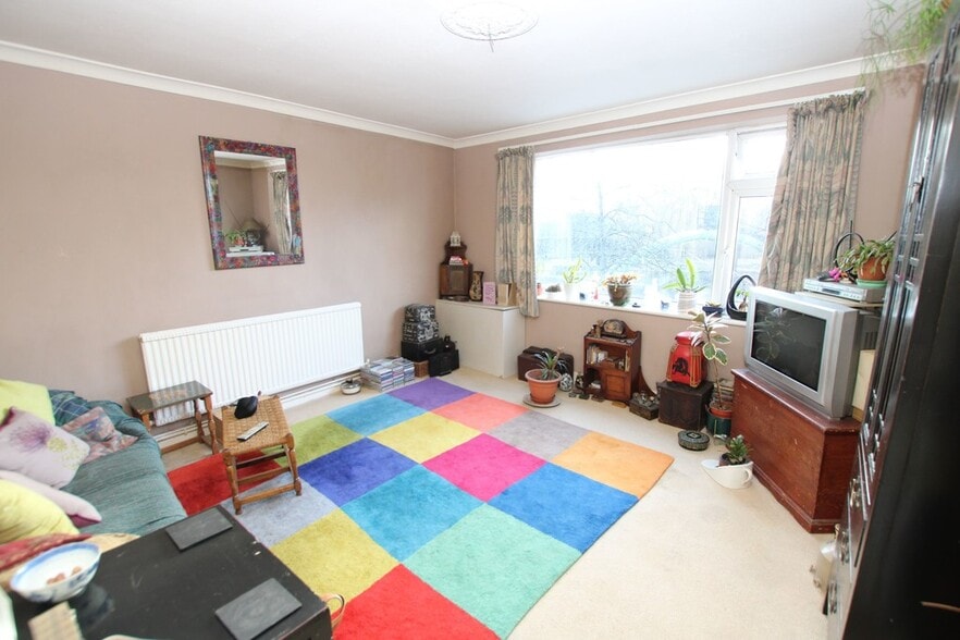22 Bridge St, Saxilby to rent - Interior Photo - Image 2 of 5