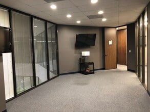 10701 Corporate Dr, Stafford, TX to rent Building Photo- Image 2 of 2