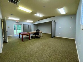 13301 Orange Grove Dr, Tampa, FL for rent Interior Photo- Image 1 of 2