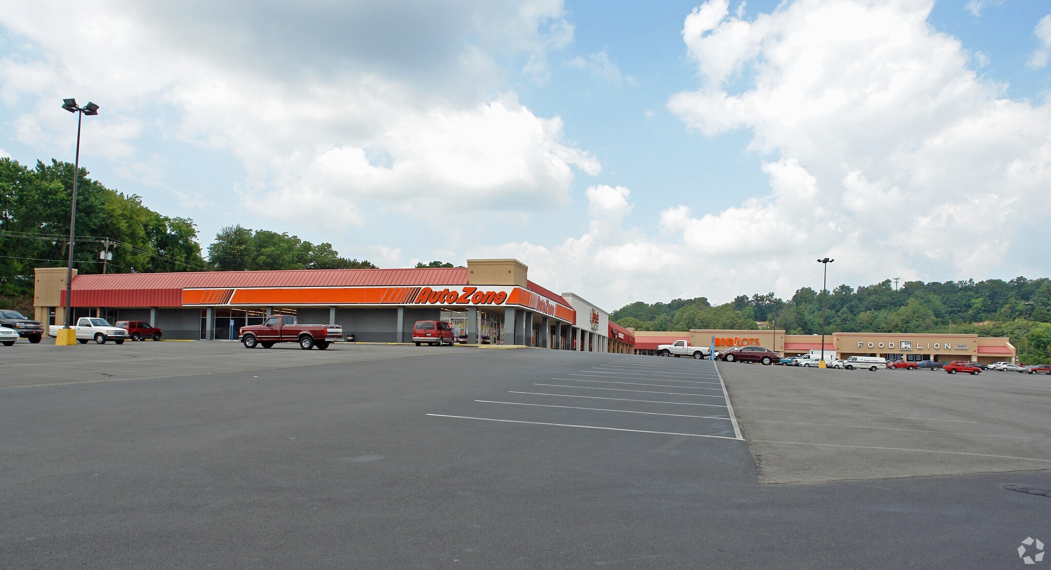 1503 New Lafayette Rd, Fort Oglethorpe, GA to rent Primary Photo- Image 1 of 9