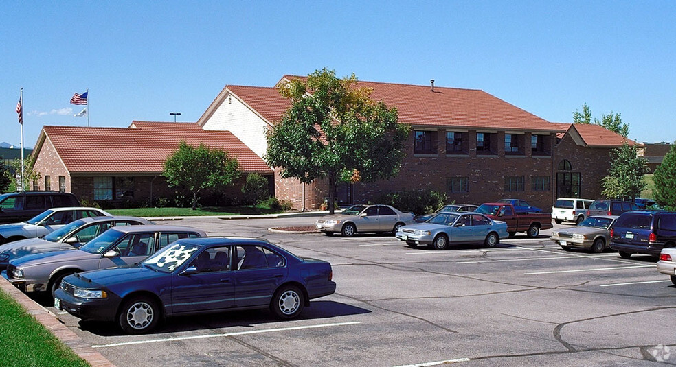 7899 S Lincoln Ct, Littleton, CO for rent - Primary Photo - Image 3 of 5