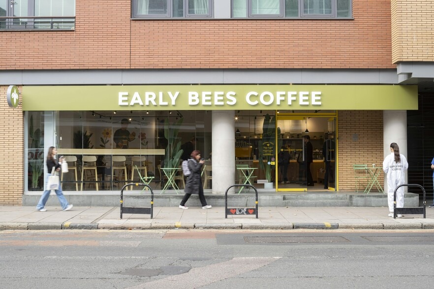 40-56 City Rd, London for sale - Building Photo - Image 2 of 38