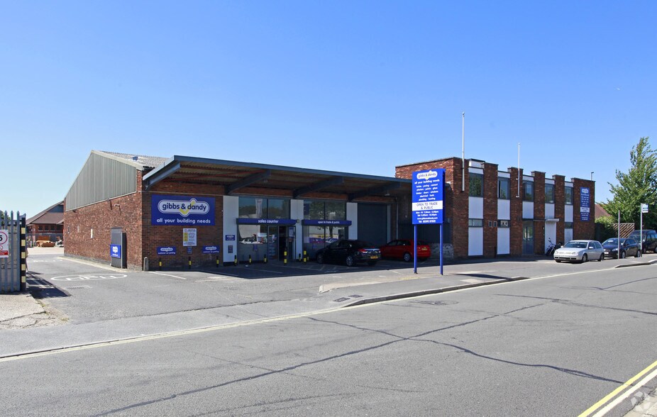 Fitzherbert Rd, Portsmouth for sale - Primary Photo - Image 1 of 1