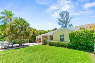 203 NE 1st Ave, Delray Beach, FL to rent Building Photo- Image 2 of 27