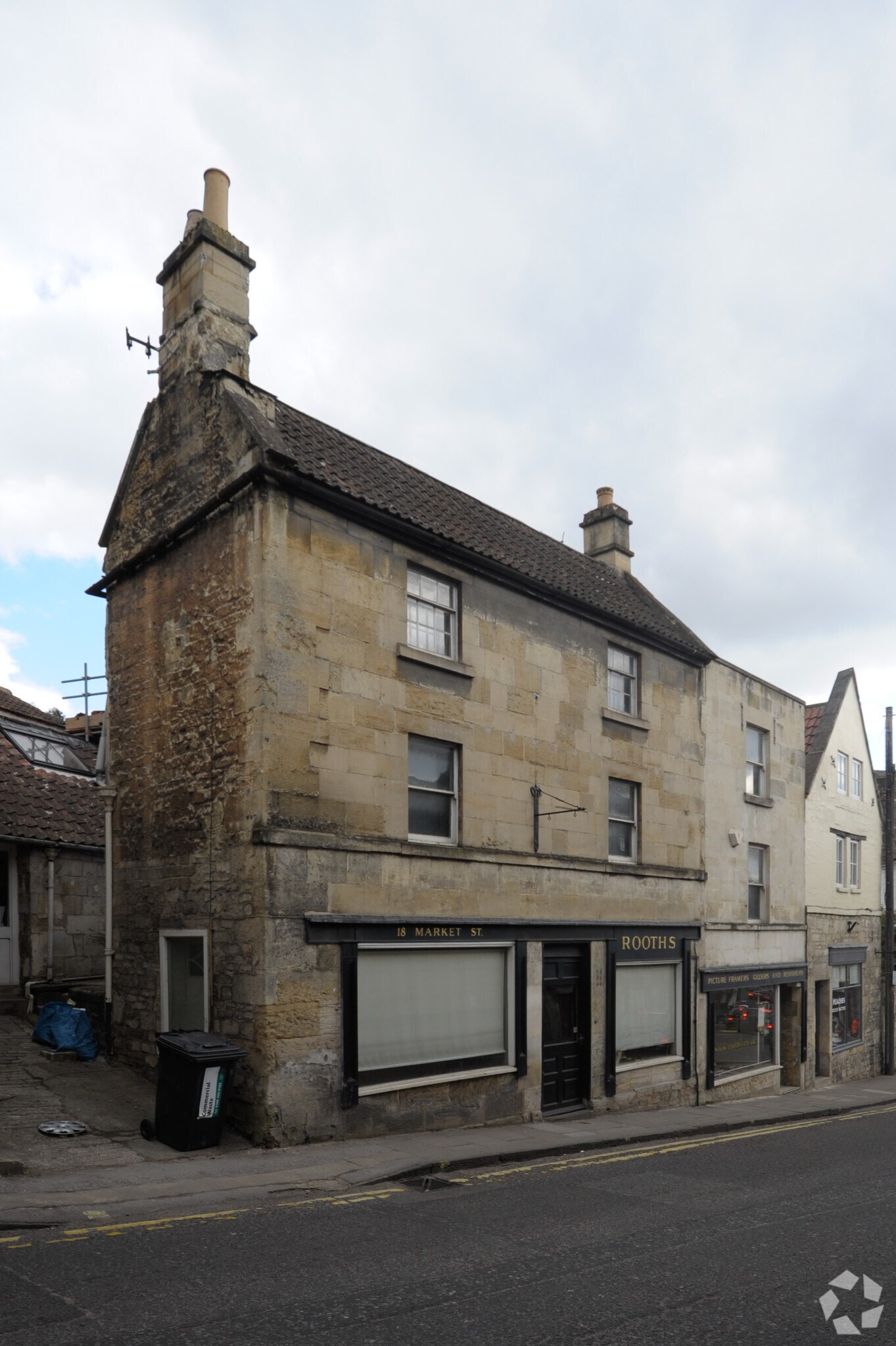 17-18 Market St, Bradford On Avon for sale Primary Photo- Image 1 of 1