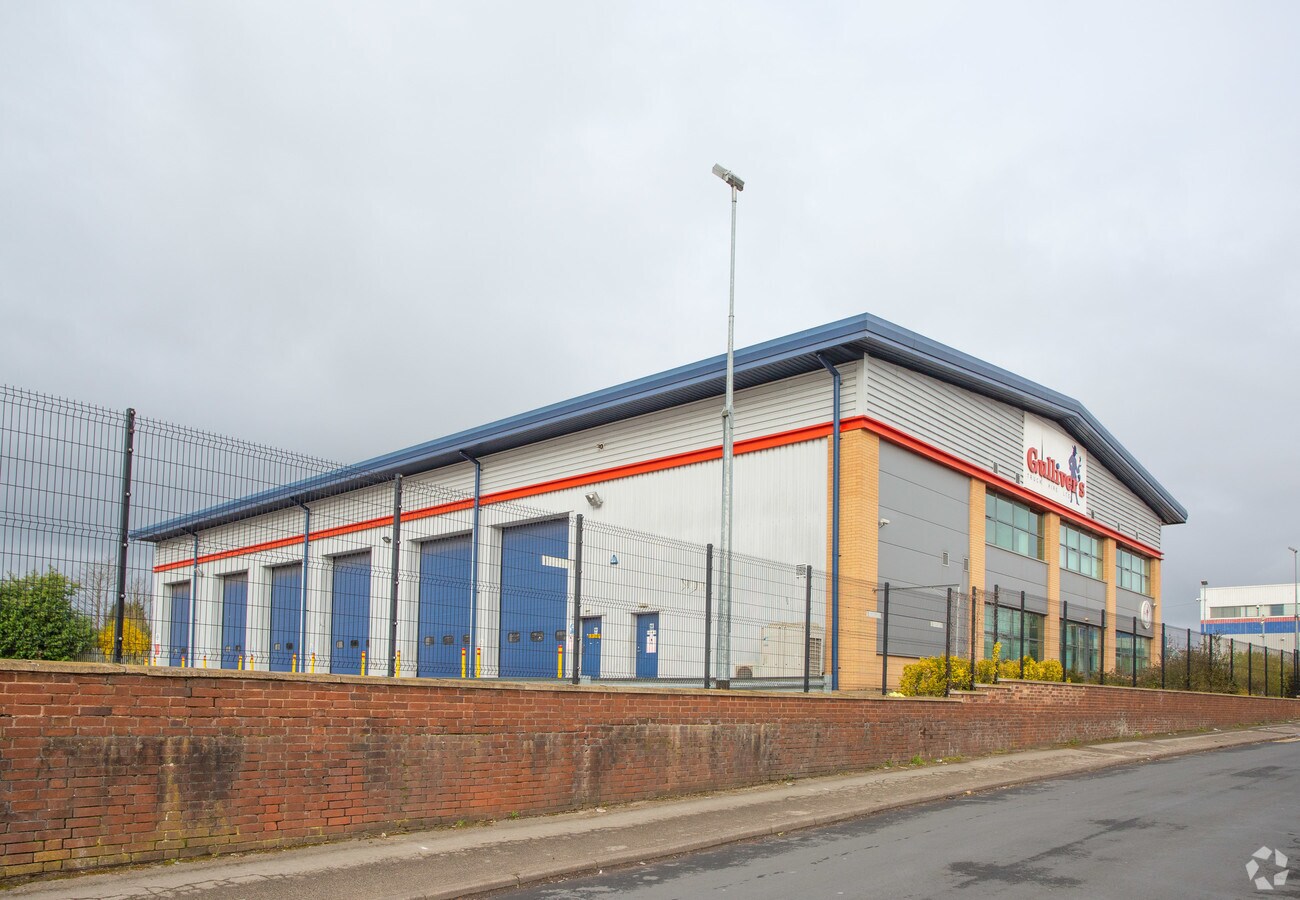 Lichfield Rd, Brownhills, WS8 6HR UK