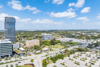 800 SE 4th Ave, Hallandale Beach, FL - AERIAL  map view