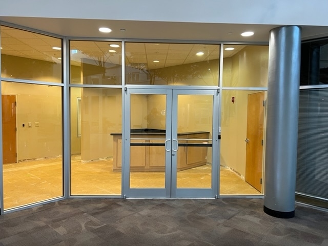 5701 E Hillsborough Ave, Tampa, FL to rent Interior Photo- Image 1 of 9