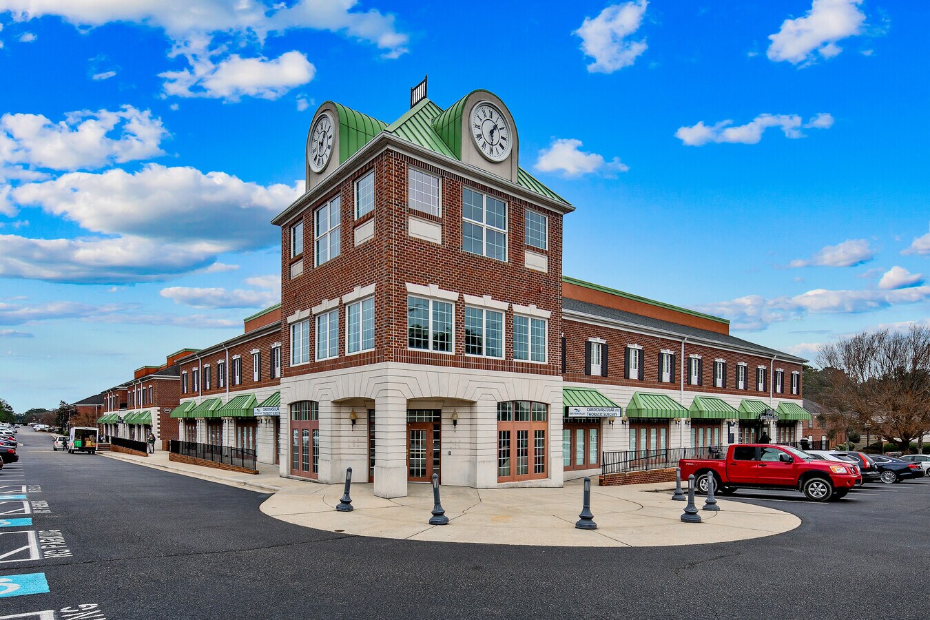 2153 Valleygate Dr, Fayetteville 28304 UK