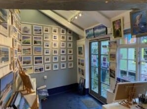 5 Cyril Noall Square, Fore St, St Ives to rent Interior Photo- Image 2 of 2