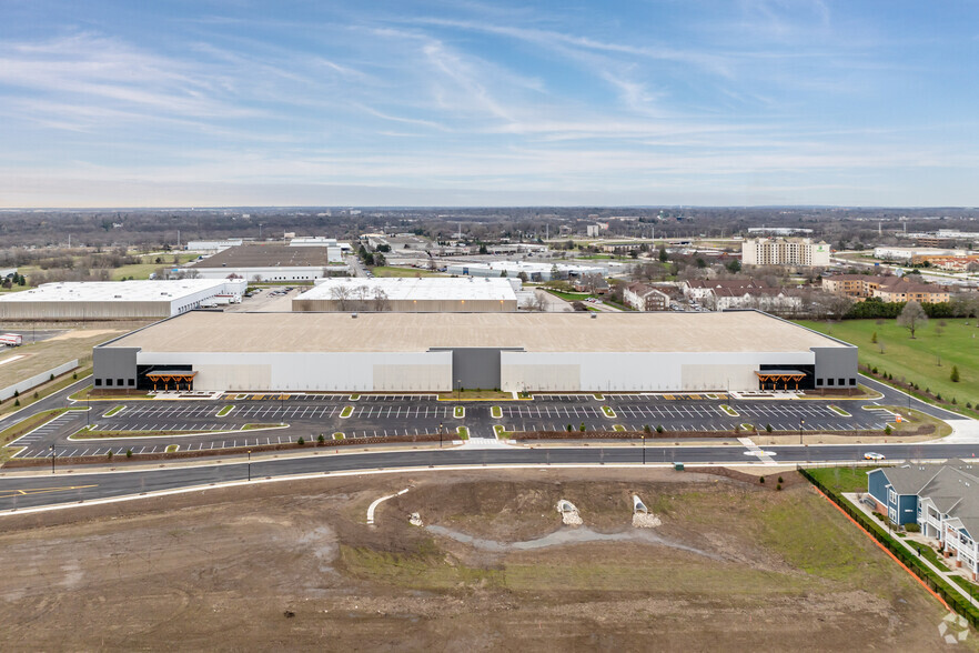 TDC I-90 Logistics Center, West Dundee, IL for rent - Aerial - Image 2 of 9