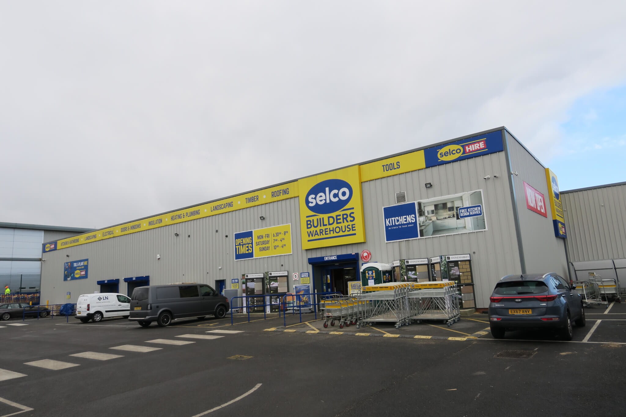 37-39 Imperial Way, Croydon for sale Primary Photo- Image 1 of 1