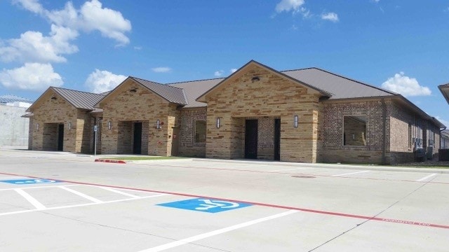 5899 Preston Rd, Frisco, TX to rent Building Photo- Image 1 of 9