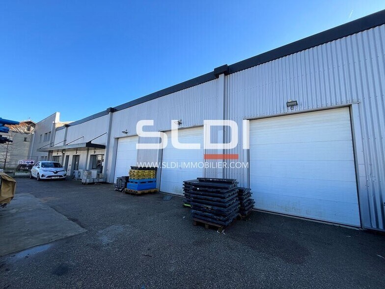Avenue Franklin Roosevelt, Vaulx-en-Velin to rent - Building Photo - Image 1 of 9