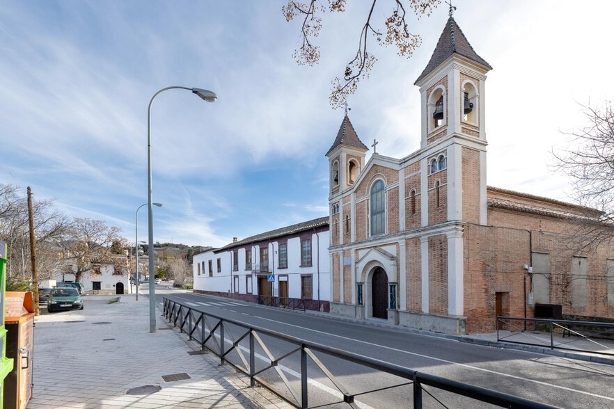 Calle Real del Fargue, Granada, Granada for sale - Building Photo - Image 2 of 42