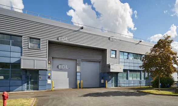 Light Industrial in La Courneuve to rent Building Photo- Image 1 of 4