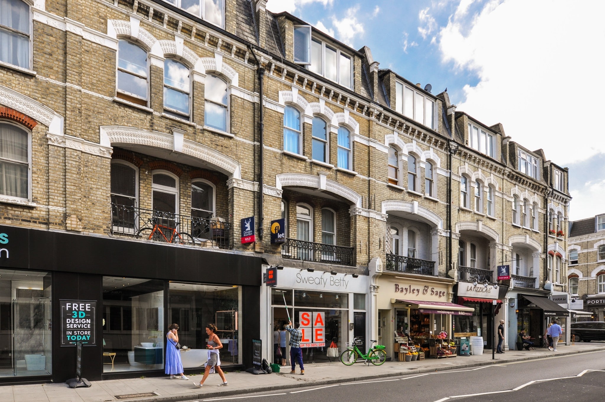 833 Fulham Rd, London to rent Building Photo- Image 1 of 4
