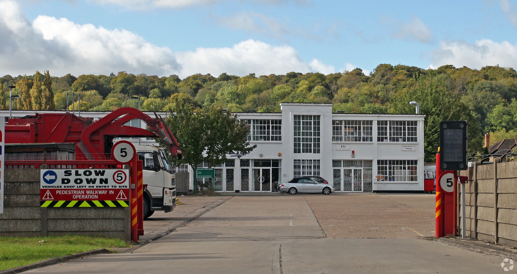 London Rd, High Wycombe for sale Building Photo- Image 1 of 1