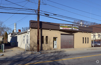 1249 Plainfield St, Johnston, RI for sale Primary Photo- Image 1 of 13