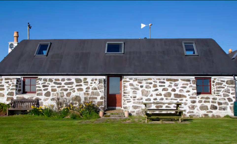 3 Kilmoluaig, Isle Of Tiree for sale - Primary Photo - Image 1 of 5