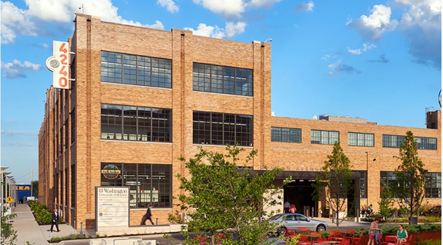 4240 Duncan Ave, Saint Louis, MO to rent Interior Photo- Image 1 of 3