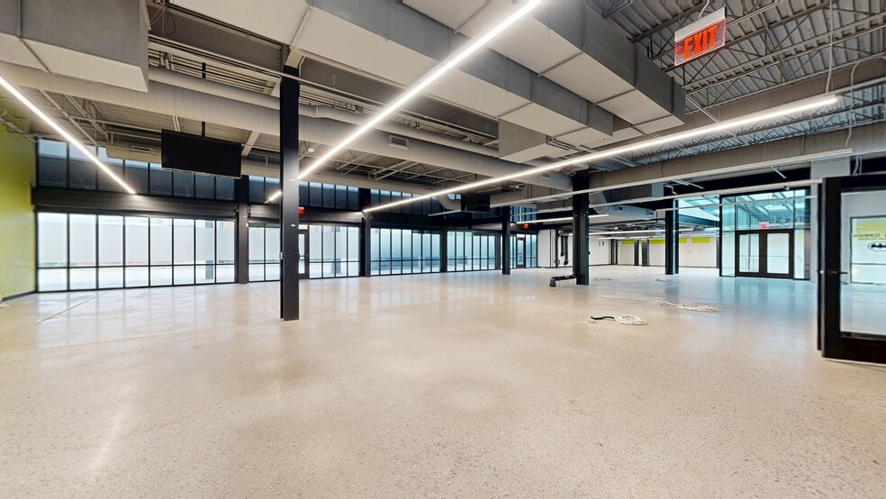 701 E Douglas Ave, Wichita, KS to rent - Matterport 3D Scan - Image 2 of 25