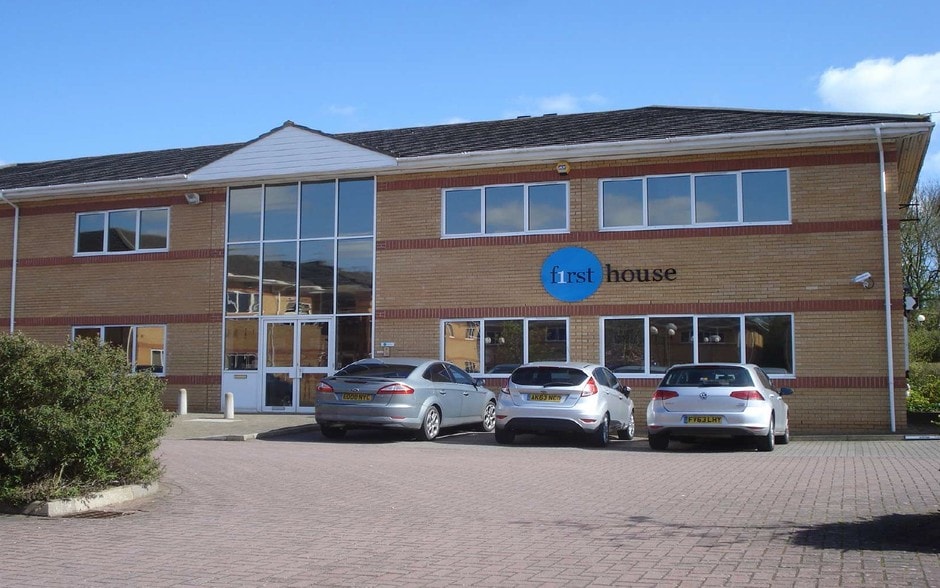 Minerva Business Park, Peterborough to rent - Building Photo - Image 3 of 4