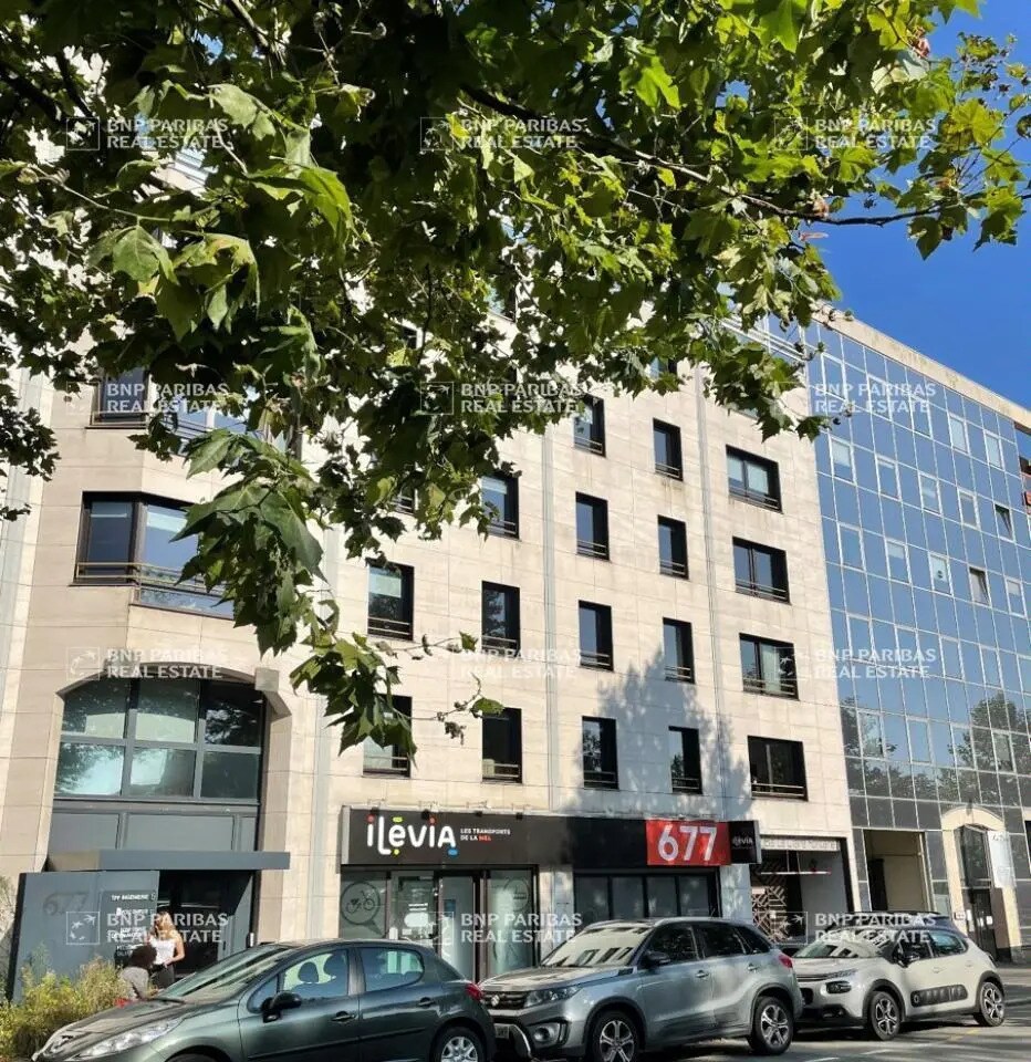 677 Avenue De La République, Lille to rent Building Photo- Image 1 of 3