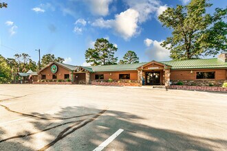 417 W Van Buren, Eureka Springs, AR for sale Building Photo- Image 1 of 1