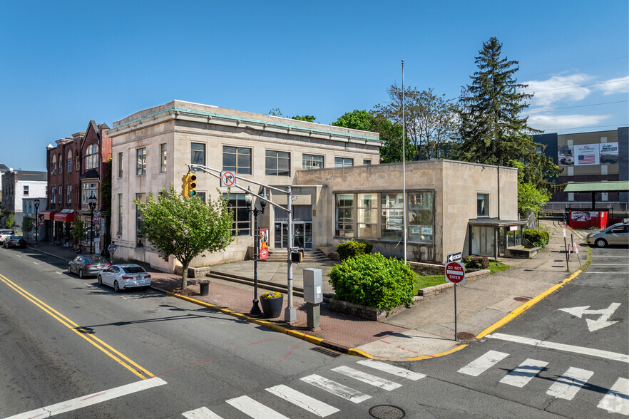 408 E Main St, Bound Brook, NJ for sale - Building Photo - Image 1 of 1